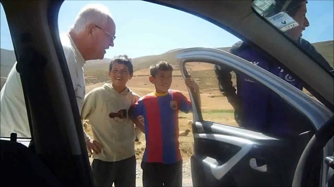 Langage Siffl&eacute; Amazighe : jeune siffleur,  Tasraft n'A&iuml;t Abdi, Haut Atlas Maroc