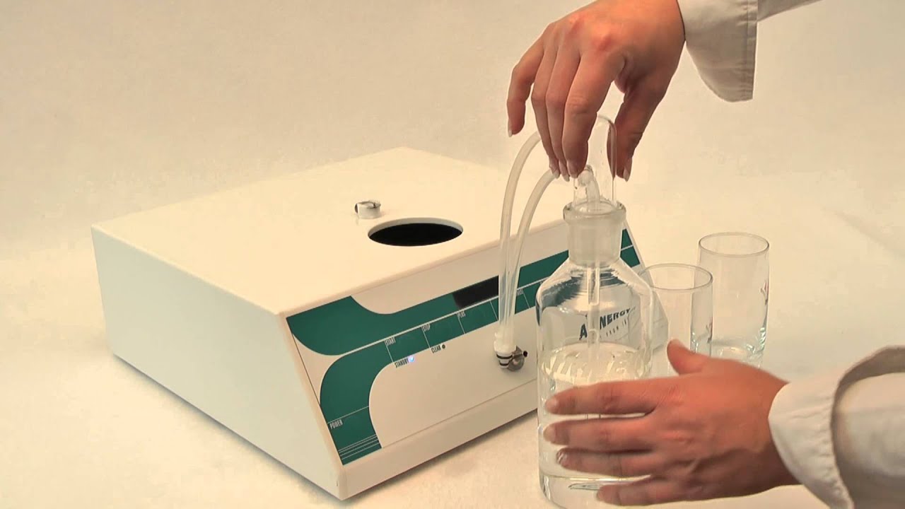 Airnergy Service Video   Airnergy Kurzanleitung - Flasche entleeren und Sprudelelement abnehmen