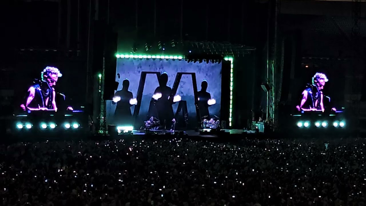 Depeche Mode - Everything Counts (Live in Rome, 12/07/2023)