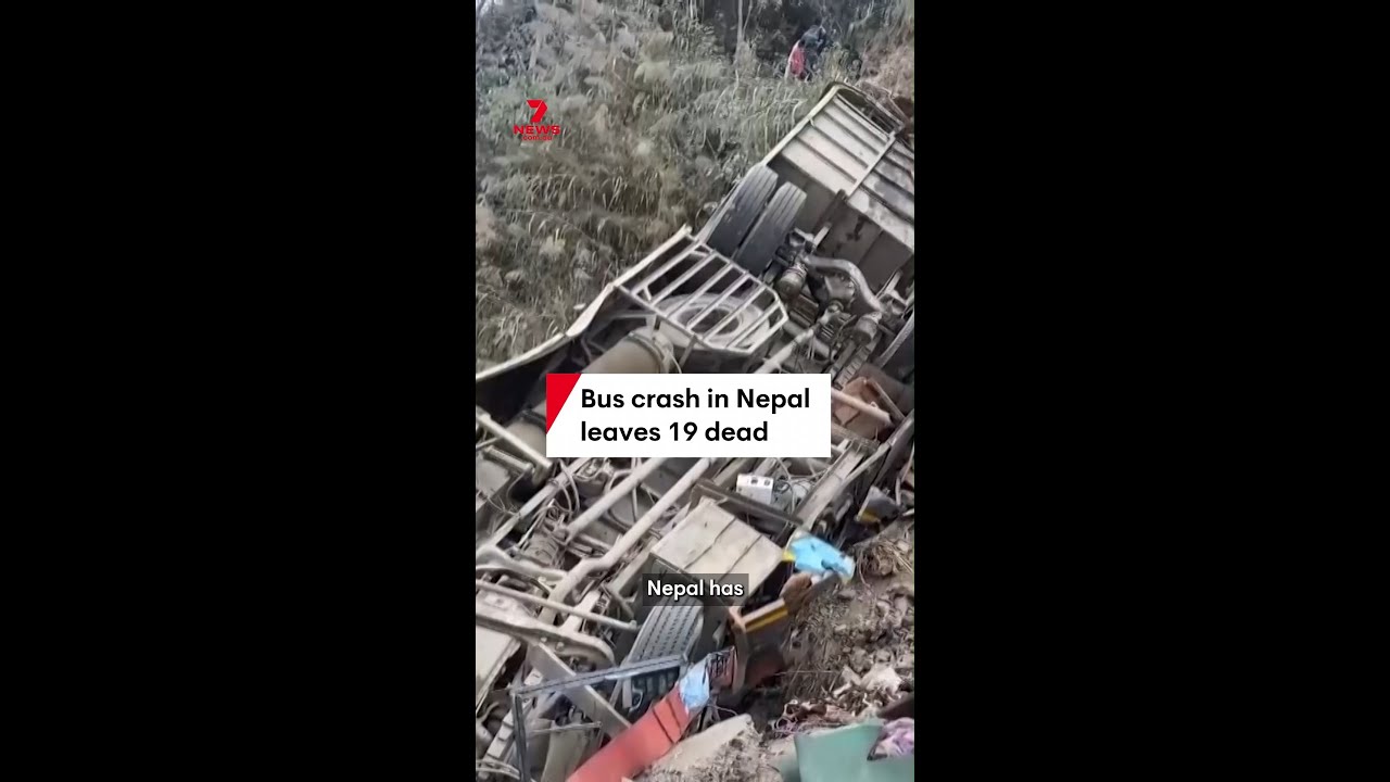 Bush crash in Nepal leaves 19 dead