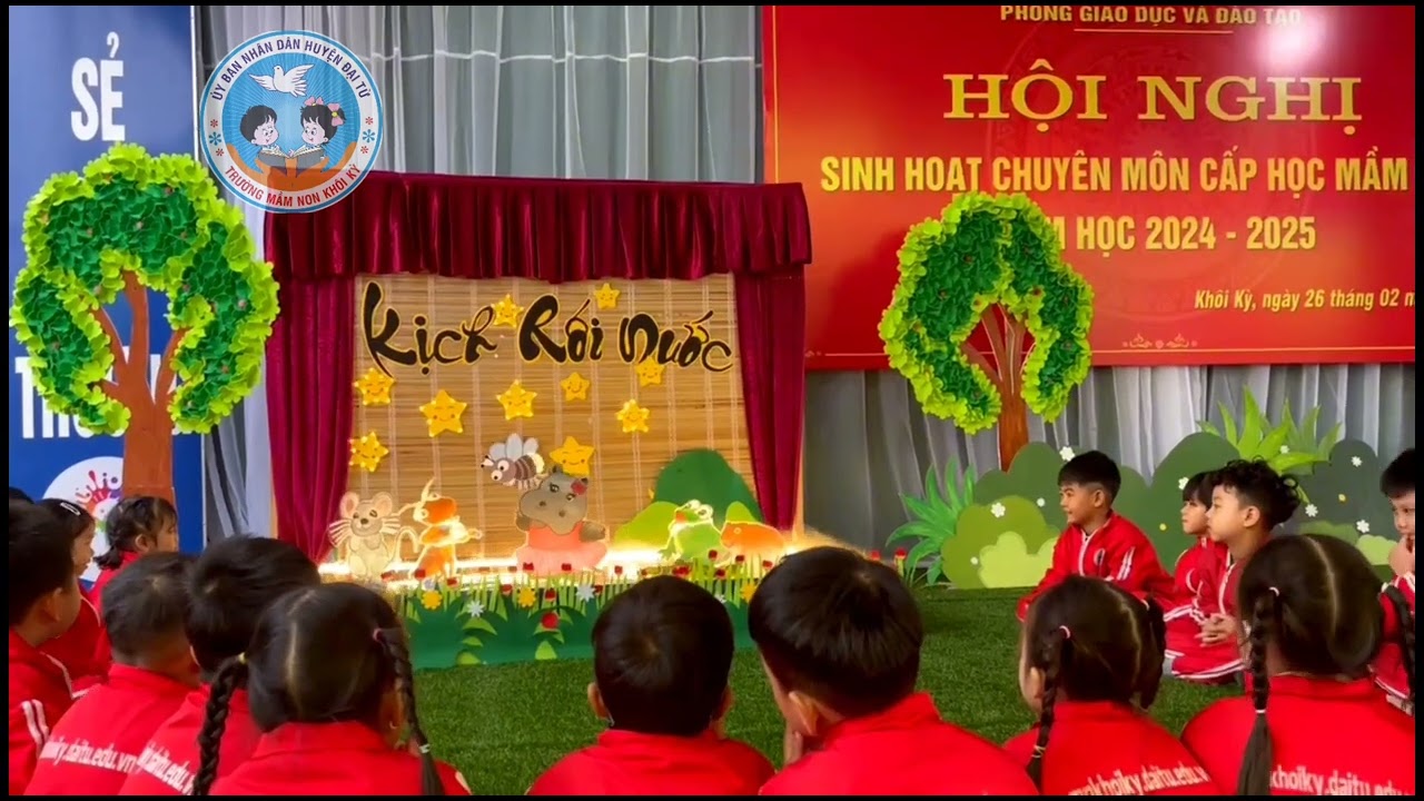 Tiết dạy kể chuyện âm nhạc đồng cỏ hoà ca