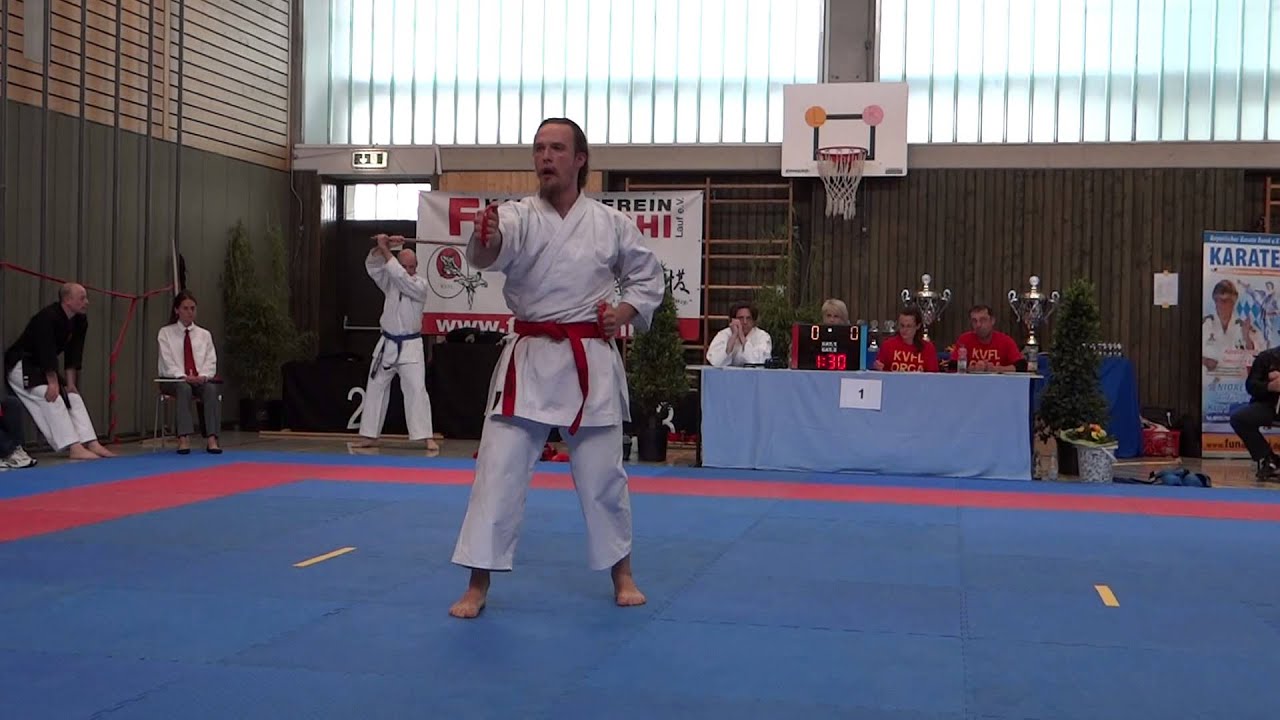 Maezato no Tekko - Ryukyu Kobudo Tesshinkan