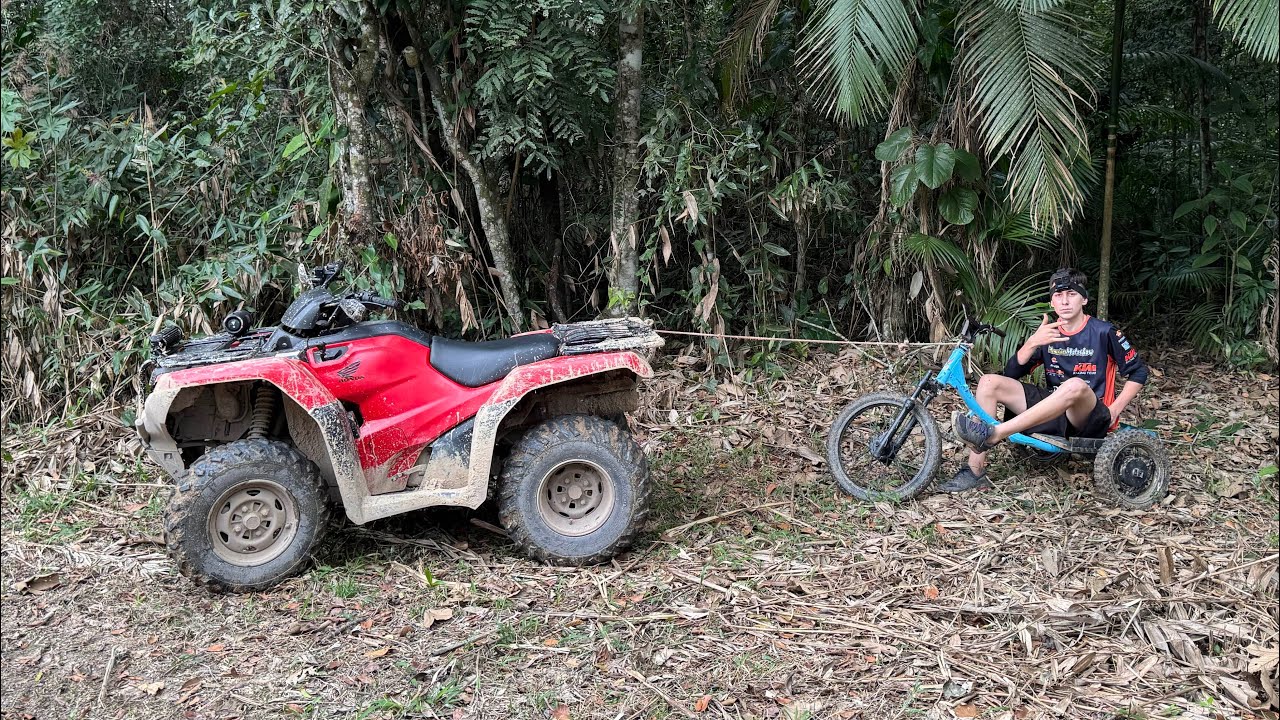 PASSAMOS NA TRILHA DA ONÇA COM O TRIKE DO BRIAN. Thiago velho 