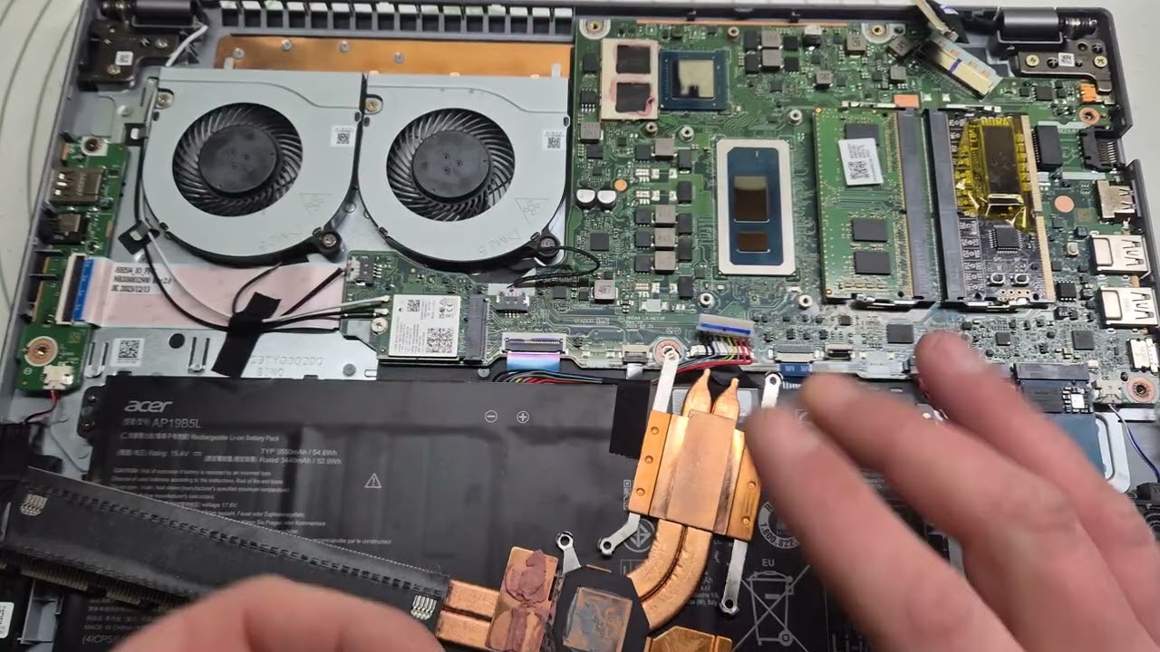 Допрацювання по попередніх ремонтах.Lenovo Yoga Slim 7i - починаємо розбиратись з діагностикою OLED.