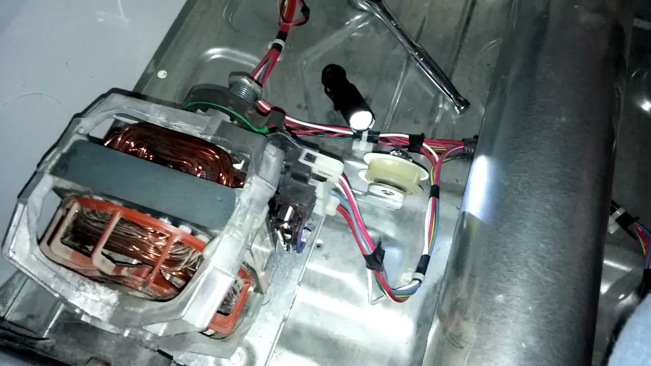 Squeaky Maytag MEDB835DW4 Part II 720 - disassembly and pulley.