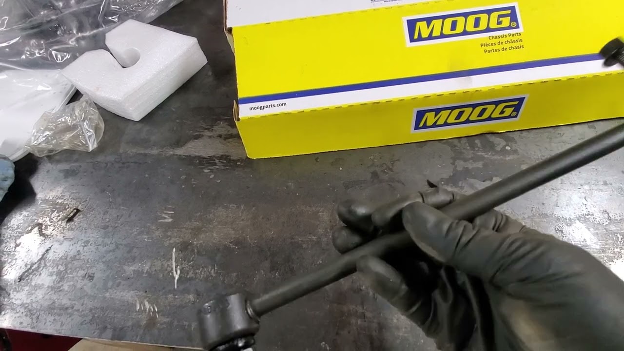 Volvo XC60 T6 Sway Bar Links Replacement