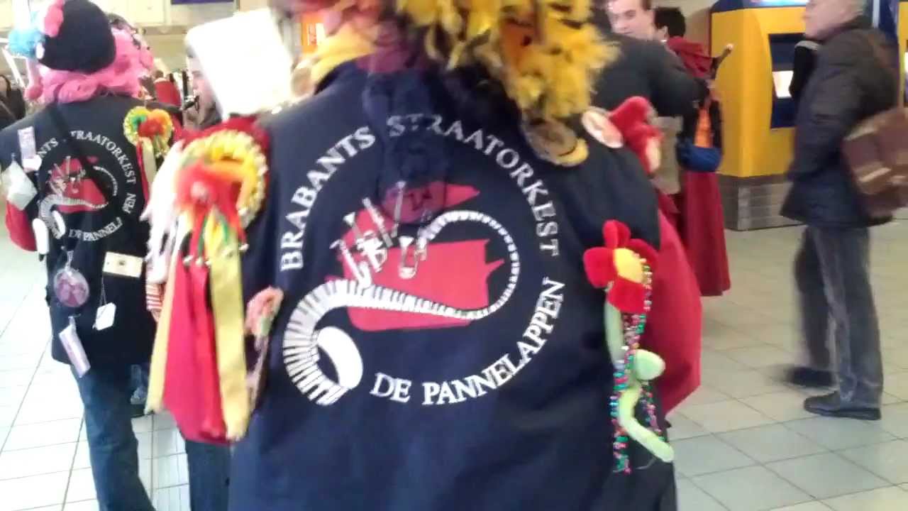Lampegat 2012 - The First Band captured at Eindhoven Station
