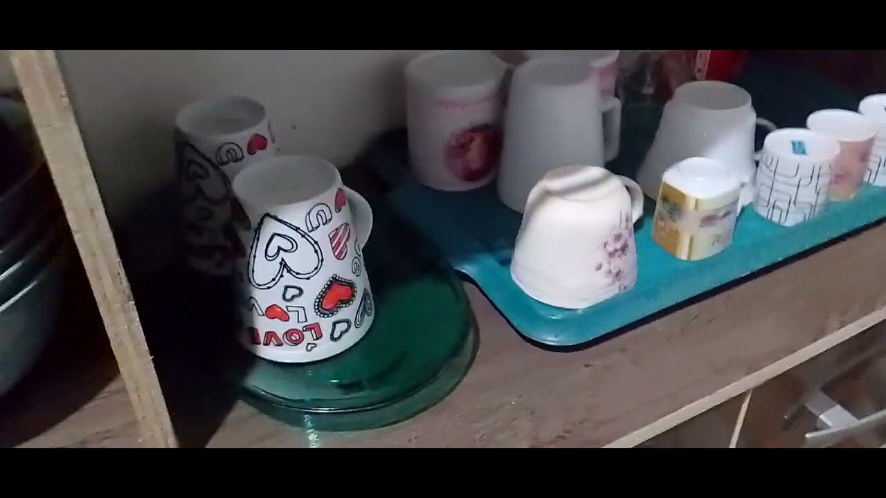 Fiz minha faxina hoje lavei roupa e o meu jantar fui tapioca com ovo 😋 e um cafezinho☕🥚🌮🙏😀❤️😋