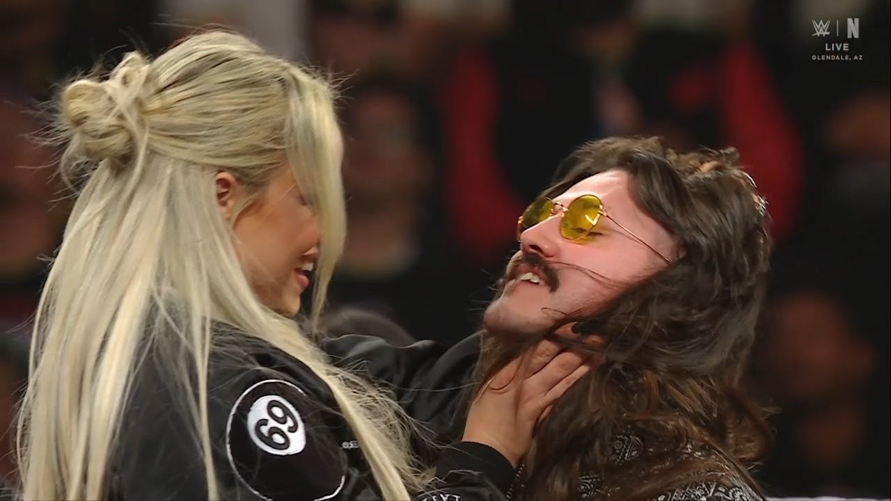 Liv Morgan regresa con Dominik Mysterio - WWE RAW 1 de Diciembre 2025 Español Latino