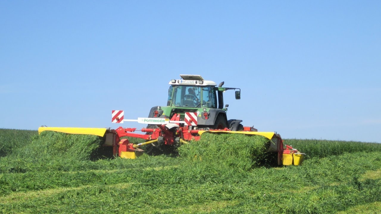 1. Schnitt 2012 | Fendt 820 Vario & Pöttinger Novacat V10 ED