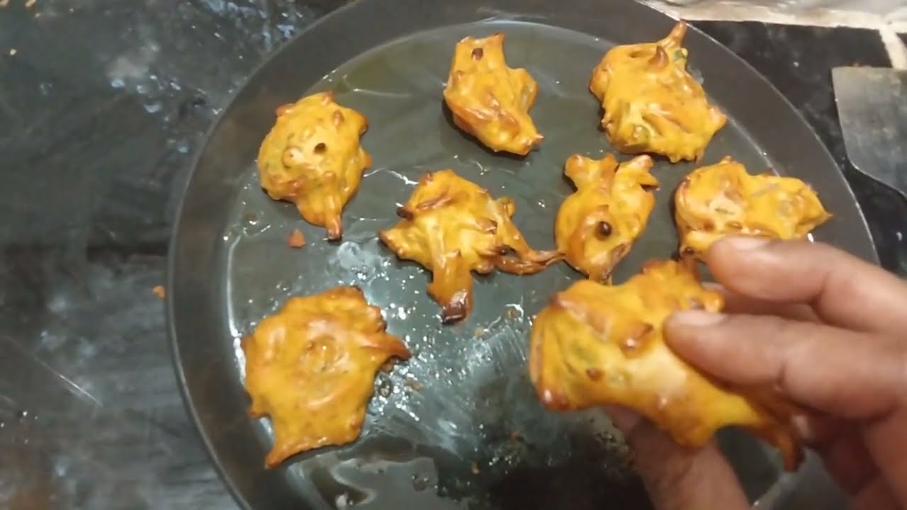pyaj pakoda in microwave