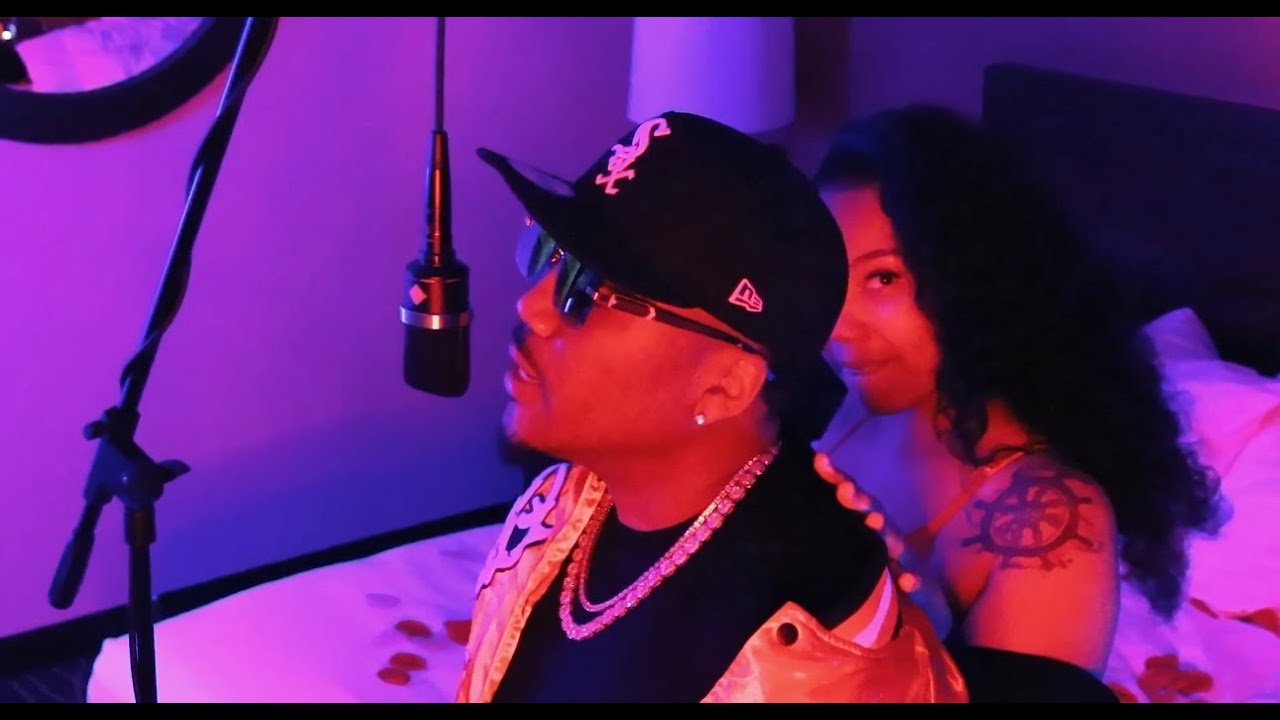 2 Smooth - Down Low (Mic Drop)