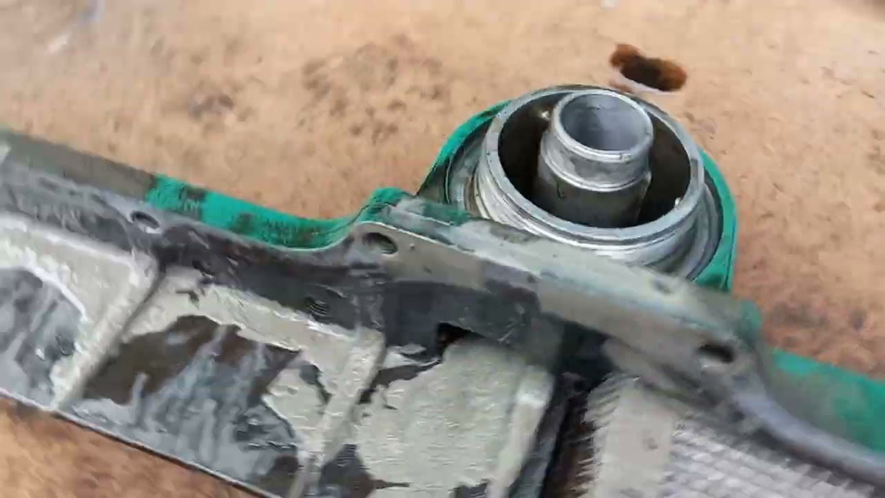 QSX15 CUMMINS COOLANT WATER MIXING ENGINE OIL & MAIN PROBLEM OIL COOLER & DESMANTLE!