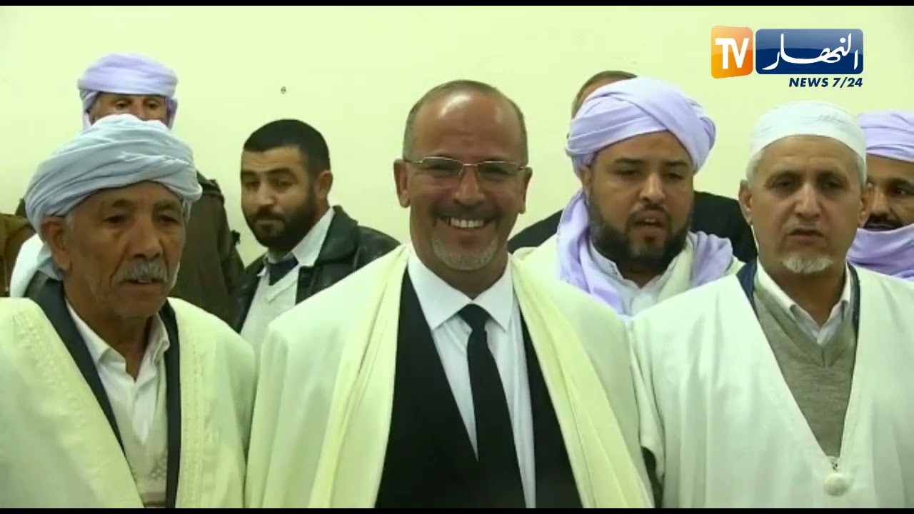 غرداية:  بالبردة..  هكذا ودع الأئمة مهندس المصالحة ولم الشمل بالولاية الحاج الأمير عبد القادر