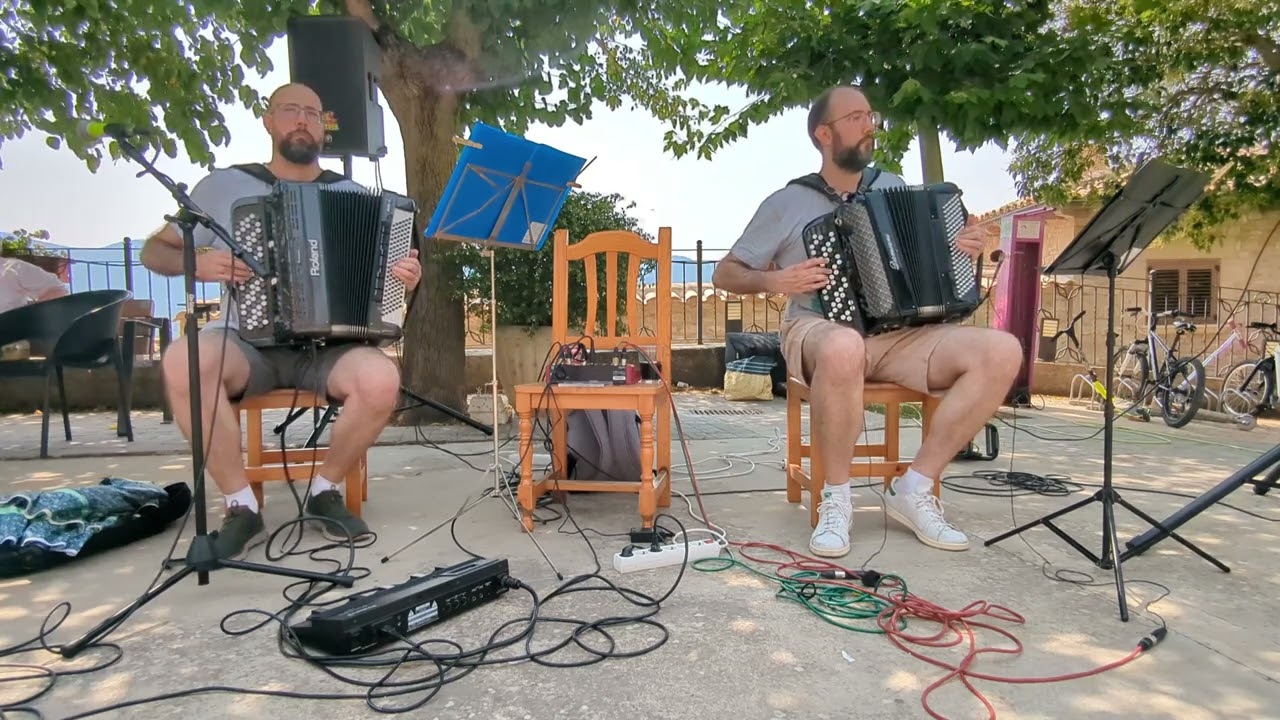 Avistando Azuara (Andrés Mir) (directo en Isuerre)