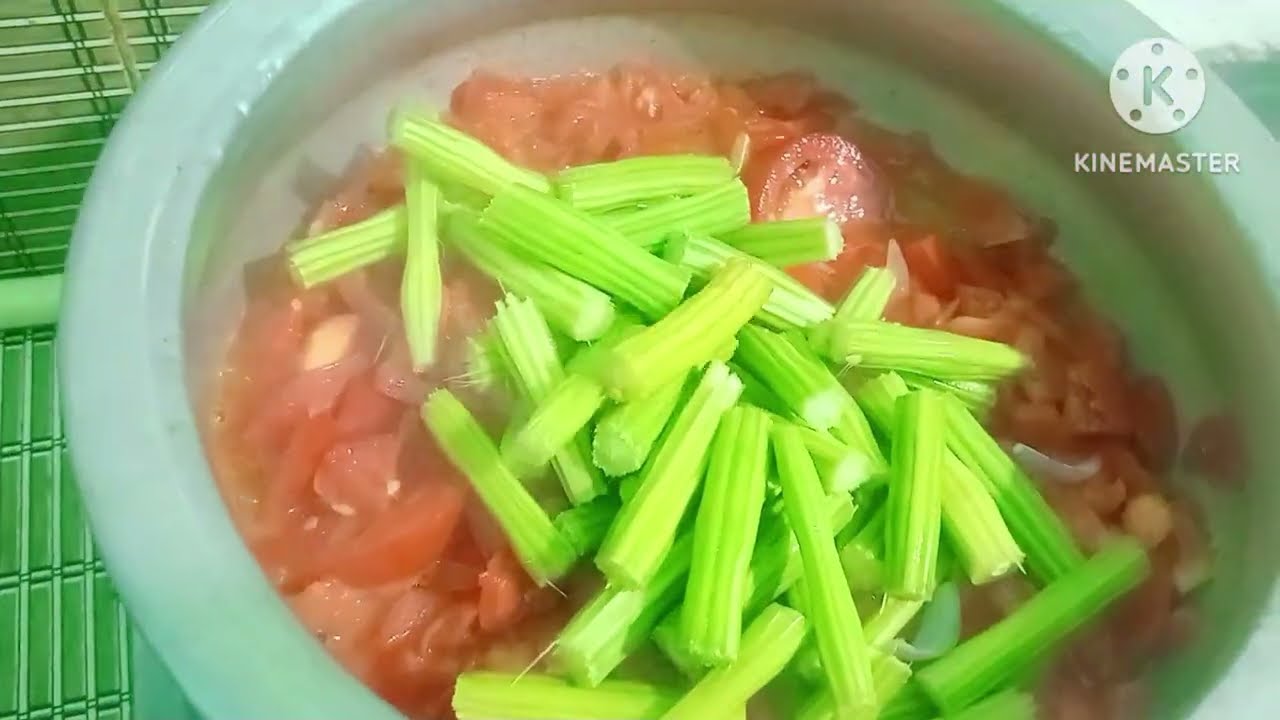 Best TOMATO 🍅 MUNAKADA CURRY 👌👌#yt viral #veganfood .