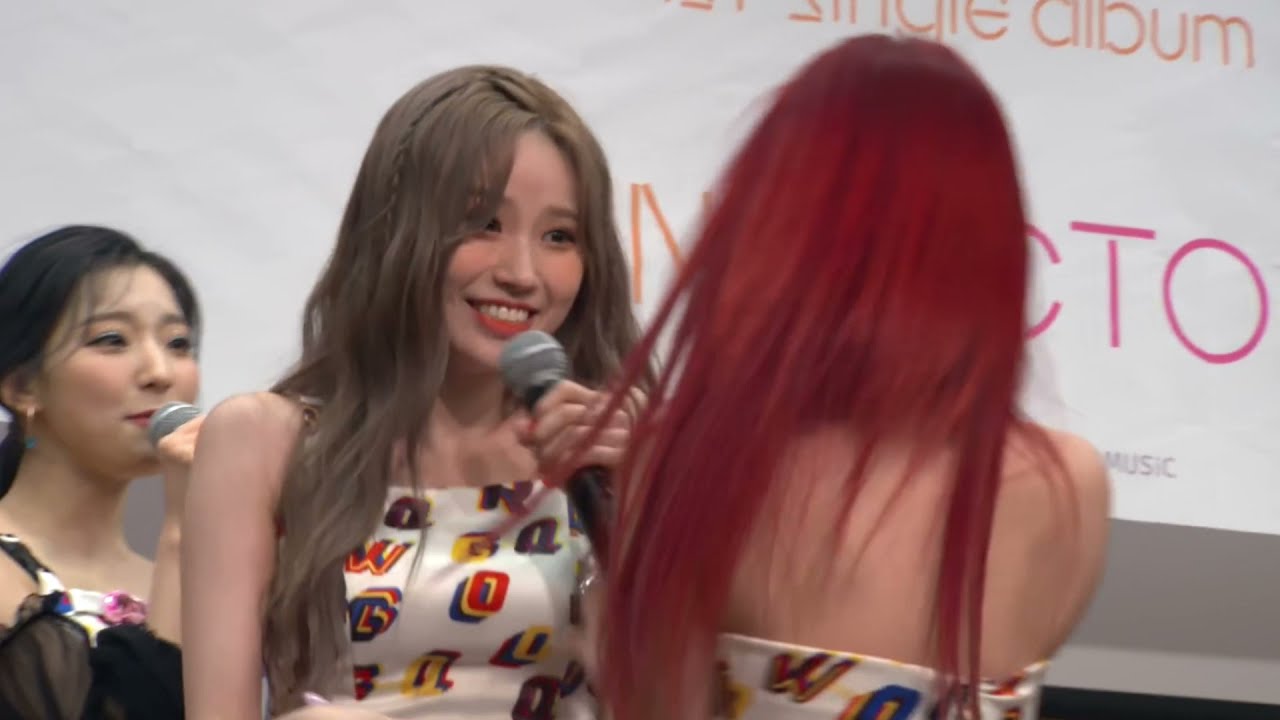 서로 멱살잡는 송하영 이서연 [프로미스나인]