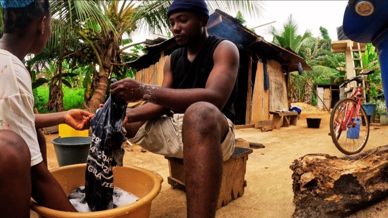 Uncensored Daily Routine: Washing Time in Action!