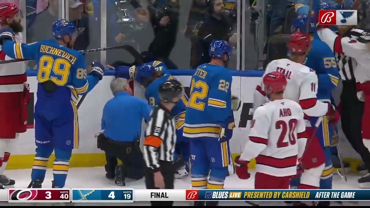 Andrei Svechnikov's rough stuff vs Blues Thomas and Schenn (19 oct 2024)