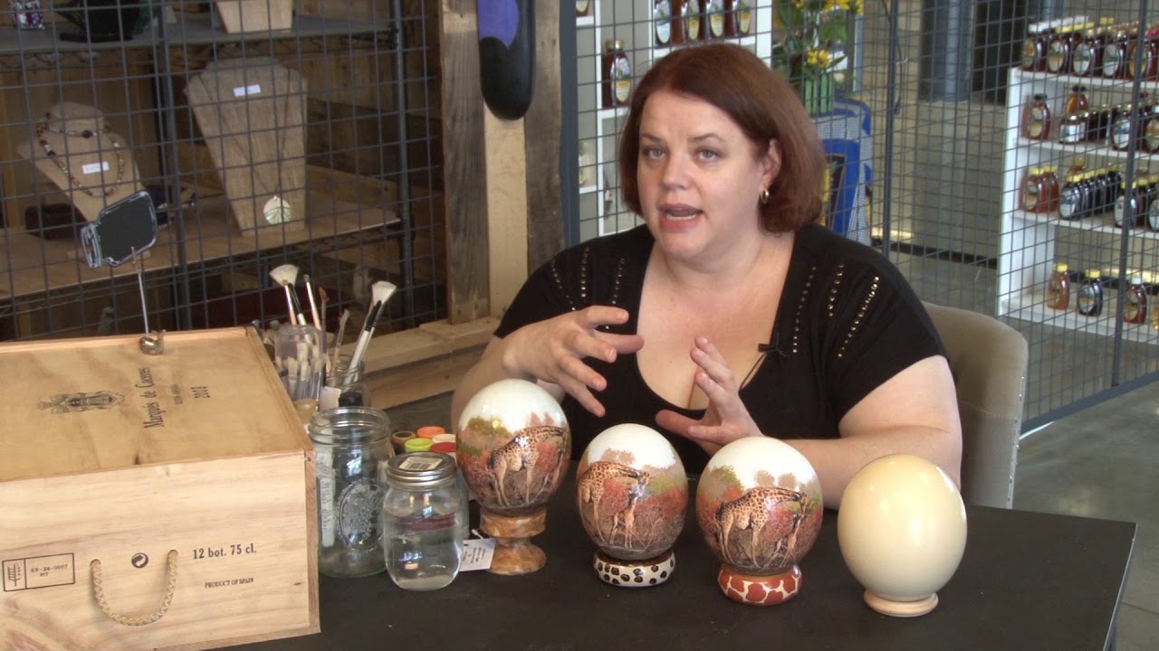 88 - Ann du Buisson: Ostrich Egg Art