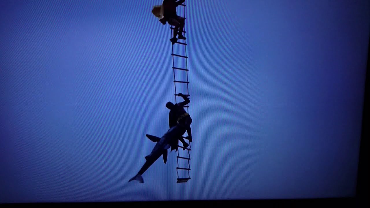 Batman 1966 escena del tiburón castellano latino
