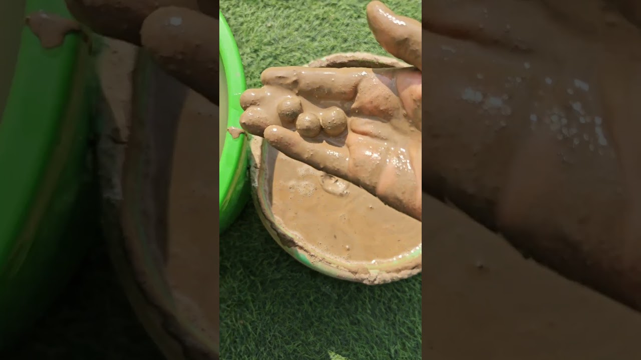 Magic Mud Balls Transformation! 😲#magic #transformation #satisfying #shorts