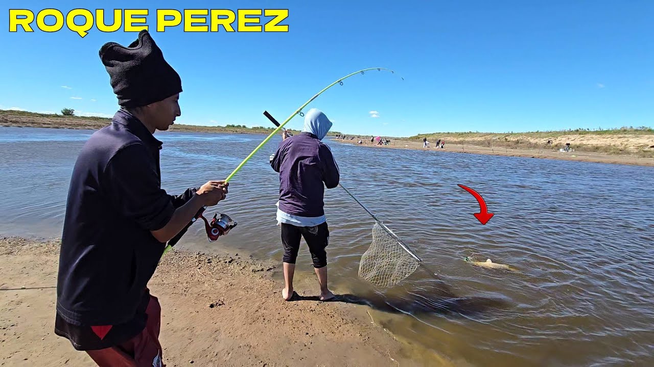 REGALAMOS PESCADO A TODOS LOS PESCADORES/ IMPRESIONANTE PESCA EN EL RIO SALADO 2025!!!