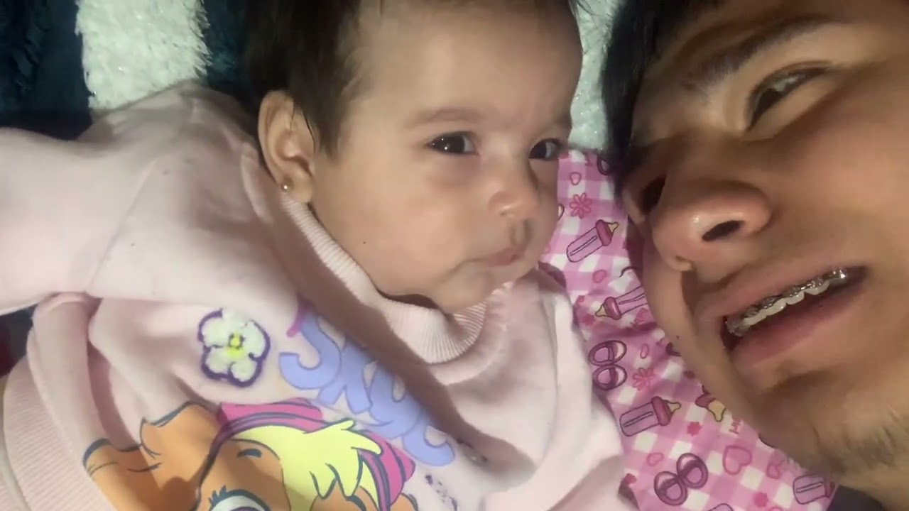 Compramos unas cositas que faltaba para tomarle fotos a nuestra bebé 