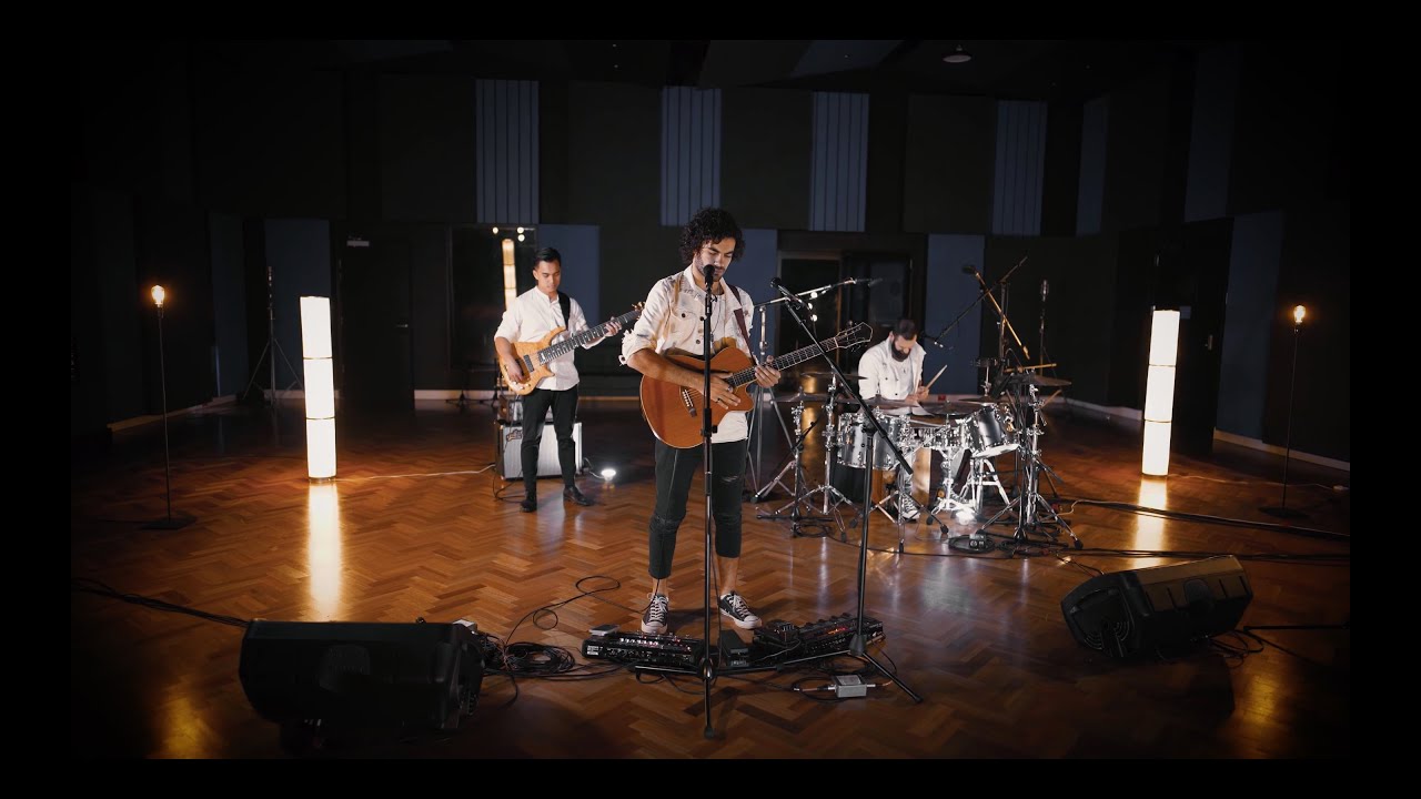 Don't Say My Name - LamBros. (One-Take Live Video)