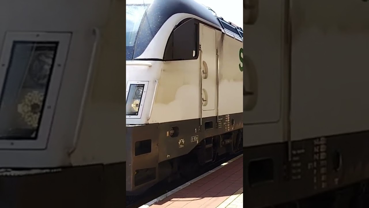 183 717 indul Győrből Regiojettel