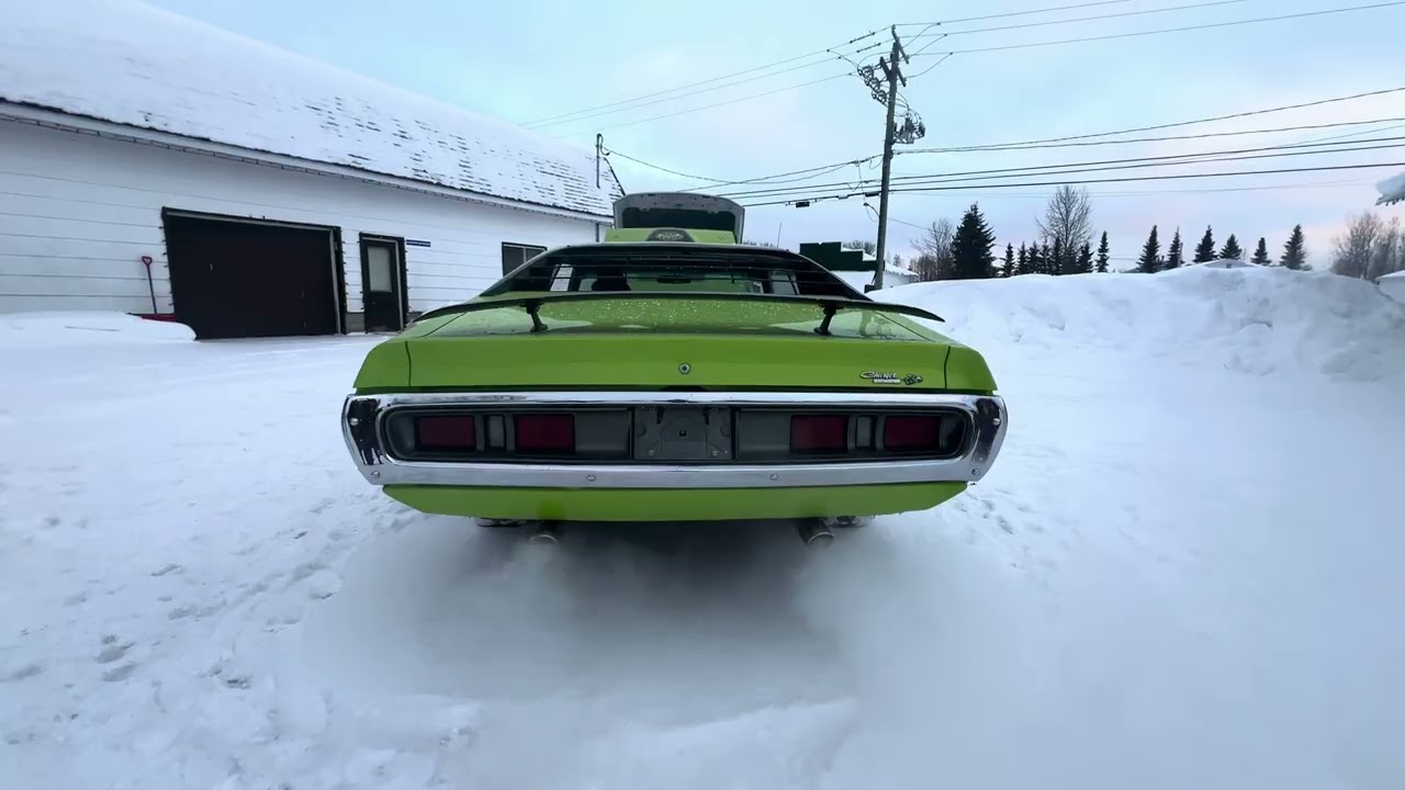 1971 Dodge Charger Super Bee COLD START & EXHAUST NOTE !