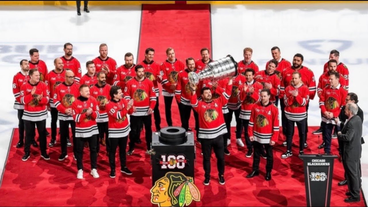 Hawks losing skid continues vs Bruins on Dynasty night
