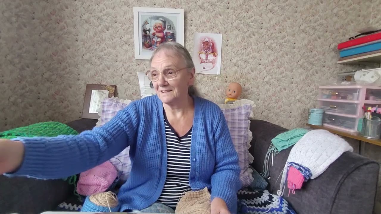 #459, Knitting and a Walk, Sheila's Knitting Tips and Other Stuff
