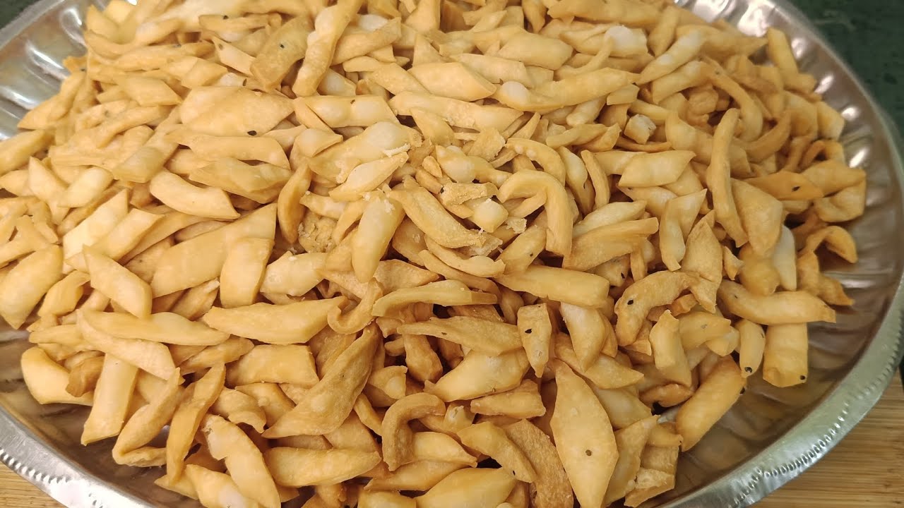 कुरकुरे नमक पारे ||| होली स्पेशल एक बार जरूर इस तरह से बनाएं |||ekdum crispy and tasty namal pare🤤