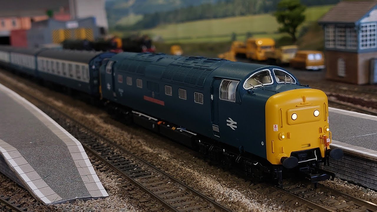 Adding Accurathrash DCC sound to Accurascale class 55 Deltic