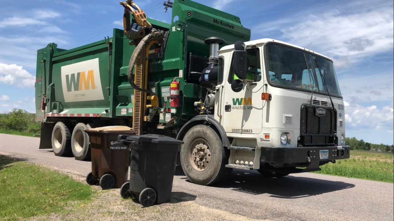 Garbage trucks pt 10