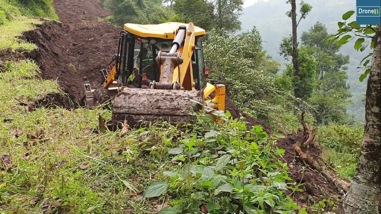 JCB Backhoe Loader-Making Hilly New Track-Backhoe Video