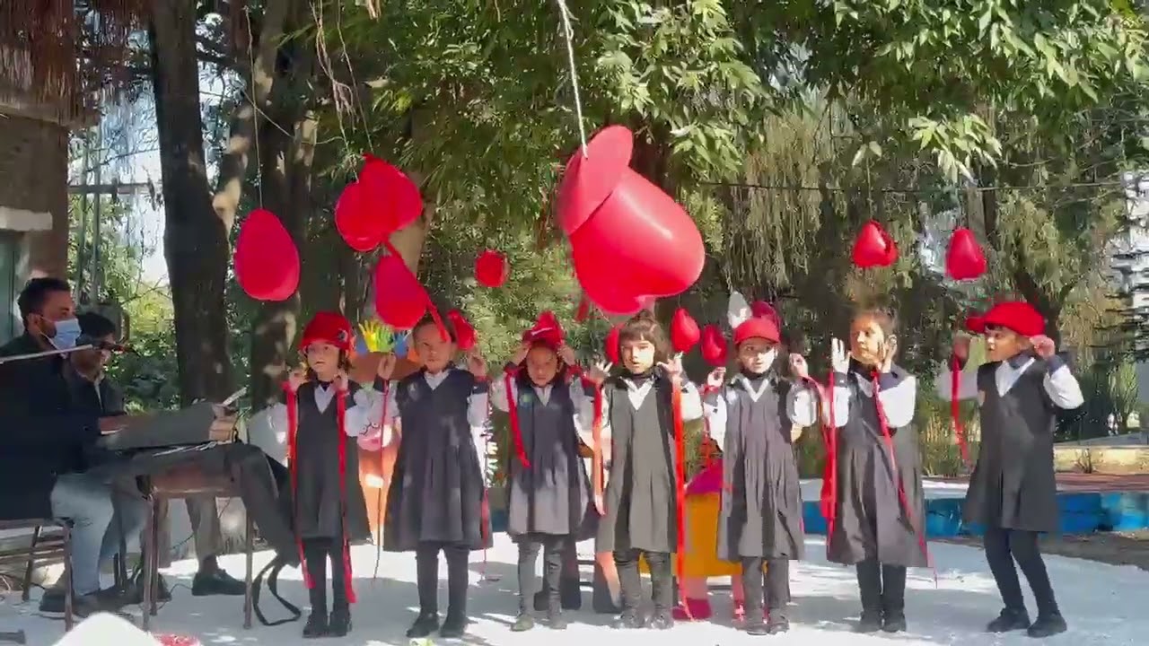 Grand parents day song and tablo  Sialkot public school #schooltime #childhood