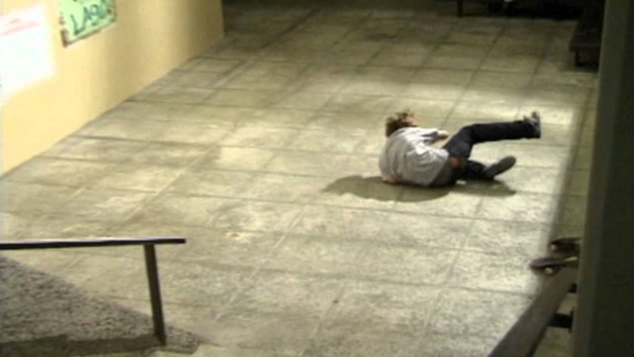 Tony Hawk's Pro Skater 3 - Bails 01