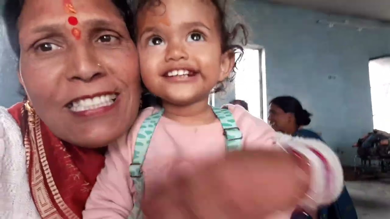 खादी उद्योग में फिर से हुई पार्टी