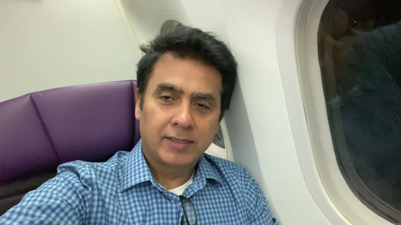 Chicago to Milan, Italy on United Airlines Boeing 787-8.