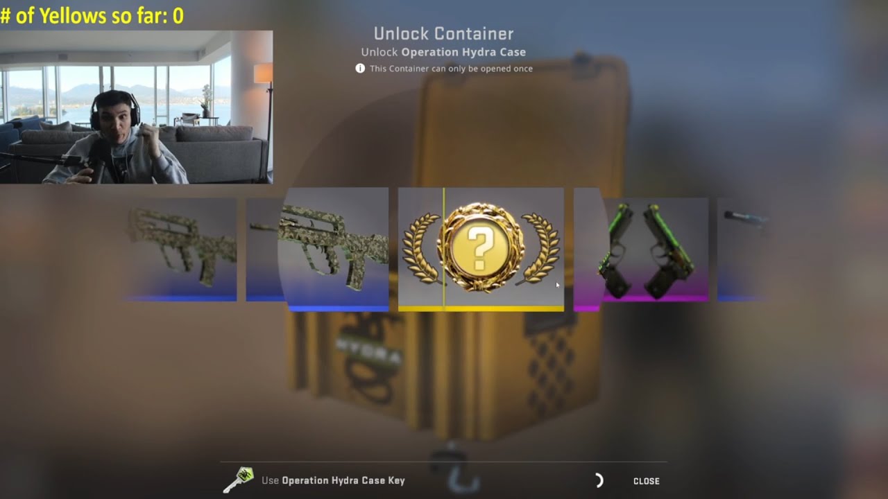 Trainwreckstv opens Crimson Kimono gloves on stream