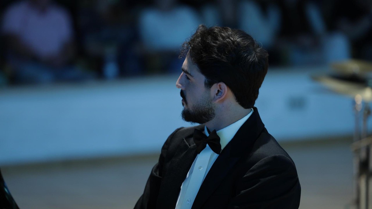 Robi Aviziz | Butterfly Effect: Future - World Premiere Live (Piano, Cello & Percussion)