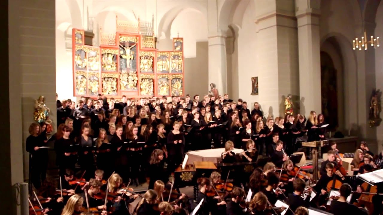 Gloria von Antonio Vivaldi - Schulchor und -orchester der Feien Waldorfschule Freiburg St. Georgen