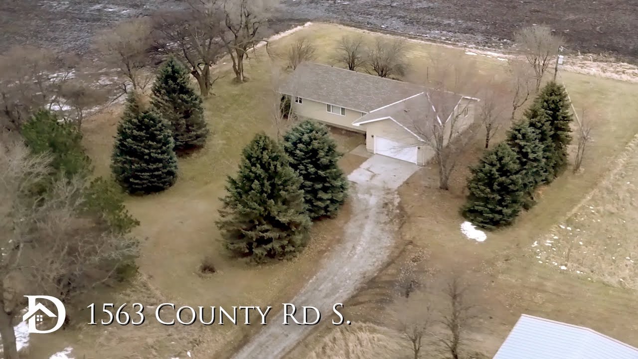 4 bedroom, 2 bathroom Ranch Home - 1563 County Rd S. Ames, NE 68621 - Dodge County Realty Group
