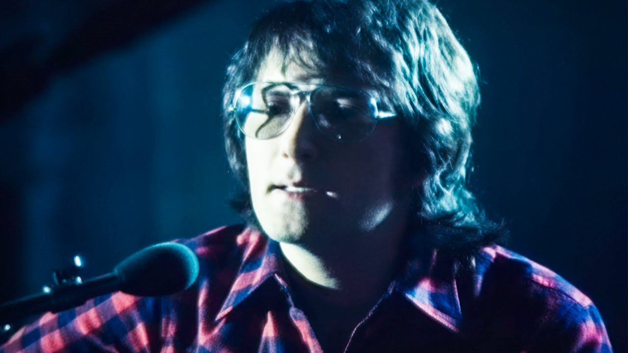 Gerry Rafferty - Baker Street (Official Video)
