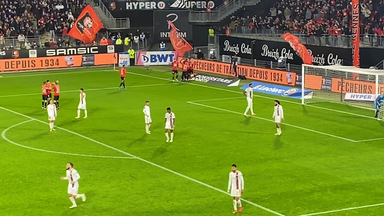 AMBIANCE STADE RENNAIS - OLYMPIQUE LYONNAIS (4 - 1)  (STADE ROAZHON PARK) (RESUME)