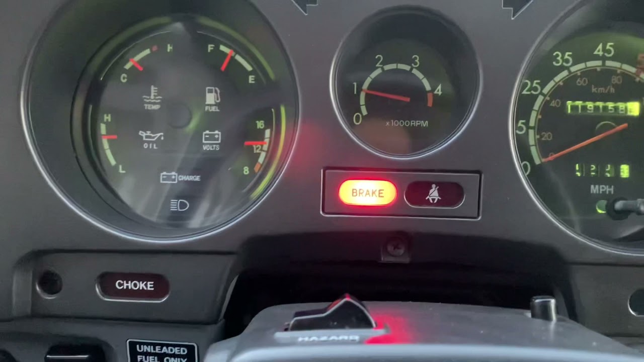 Radio & Interior - 1986 Toyota Land Cruiser FJ60