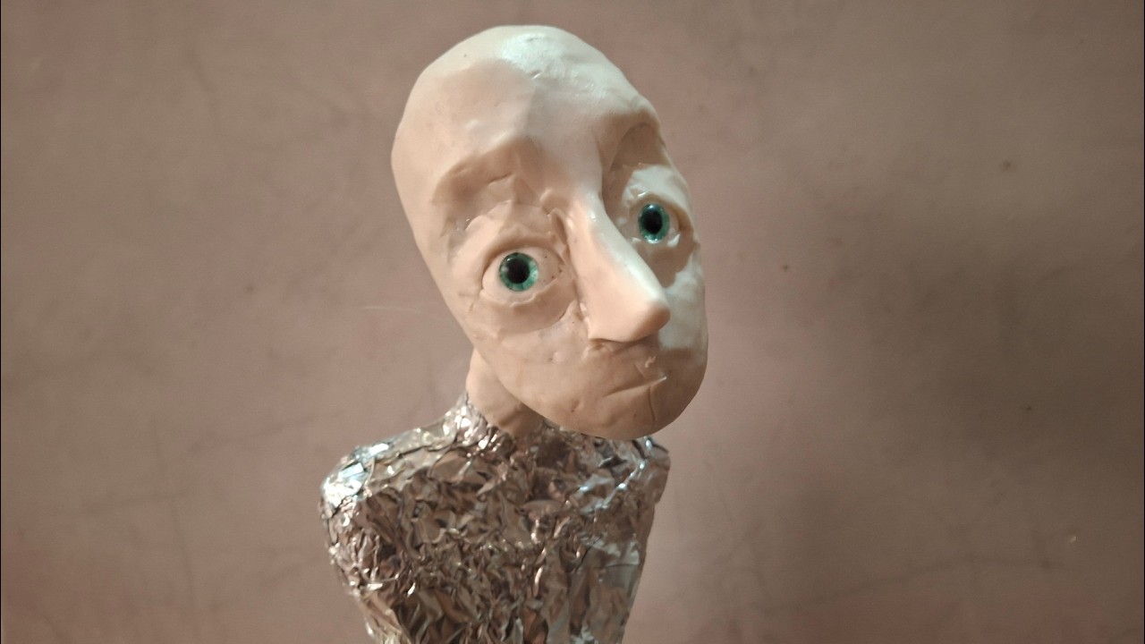 Covering the head and starting to establish landmarks