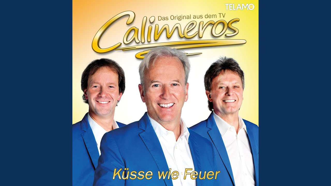 Sommernacht am blauen Meer